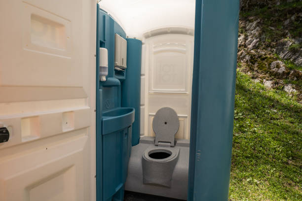 Portable bathroom rental in Bayou Country Clu, LA